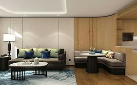 สาทร วิสต้า – กรุงเทพฯ- แมริออท เอ็คเซ็คคิวทีฟ อพาร์ทเม้นท์